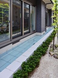 清潔感のある緑の庭