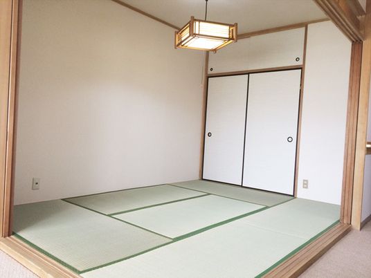 清潔な和室の居室