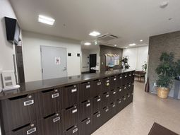 広々としたエントランス