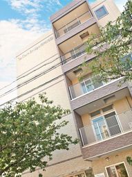 多階層の建物外観