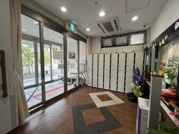明るいエントランス