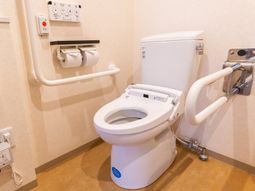バリアフリーのトイレ設備
