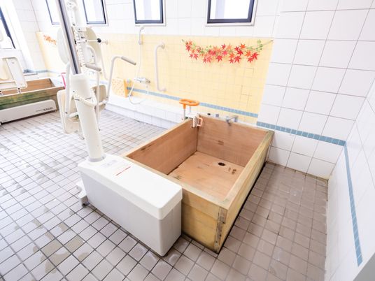 バリアフリー浴室施設