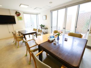 明るい共通ラウンジ