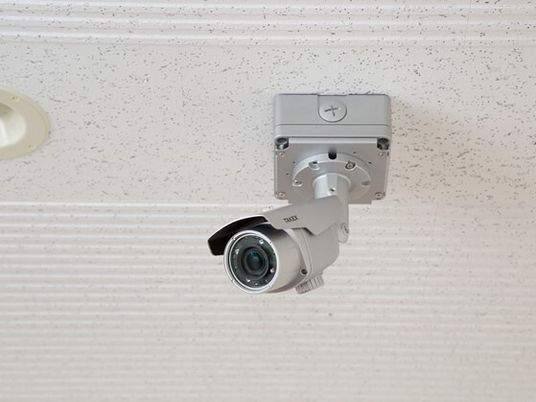 監視カメラ取り付け済み天井