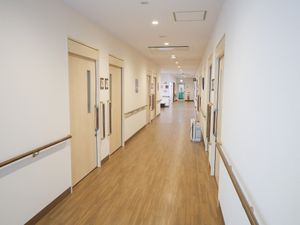 広々とした廊下