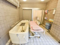 清潔感のある浴室設備
