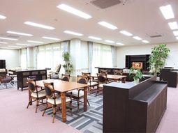 清潔感のある明るいダイニング