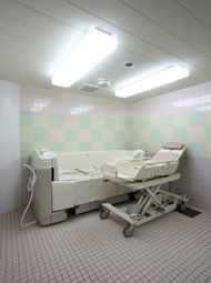 清潔な浴室設備