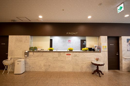 受付のフロント風景