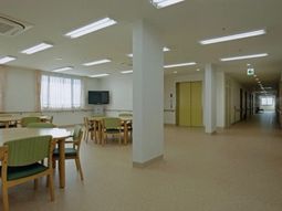 清潔なダイニング空間