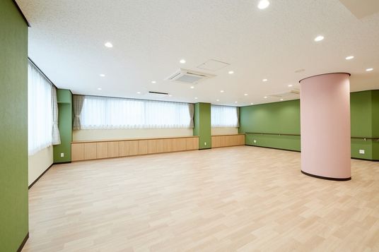 多目的な広々空間
