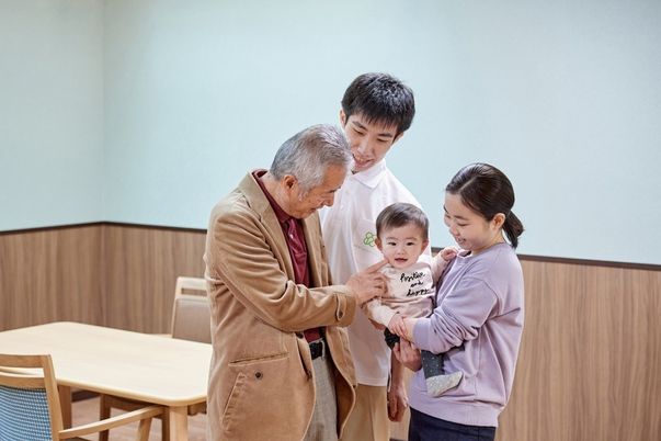 暖かな交流の場の様子