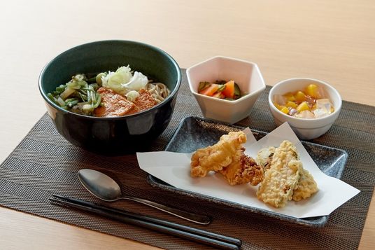 美味しそうな料理