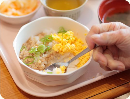美味しい食事の様子