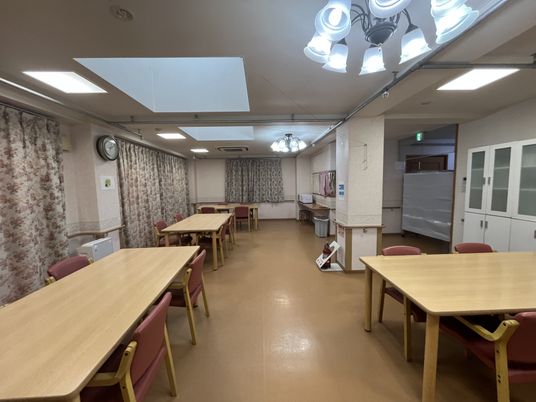 温かみのある食堂