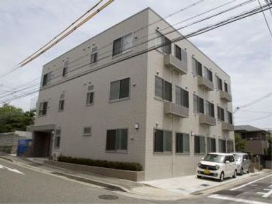 きれいな外観の施設