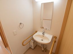 洗面所の清潔な様子