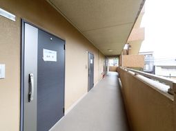 清潔感ある廊下