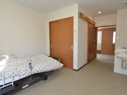 シンプルな病室