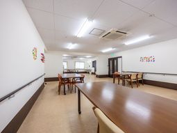 広々としたダイニングエリア