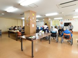 多目的室での憩いの様子