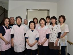 スタッフ集合写真