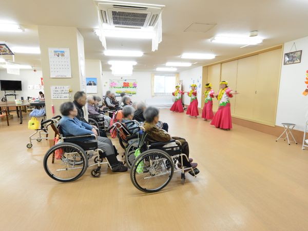 車椅子の人の多目的室