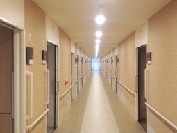 清潔感のある廊下