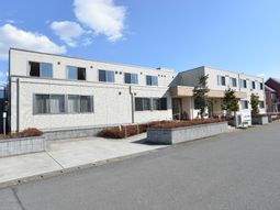清潔感ある施設の外観