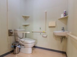 バリアフリートイレ設備