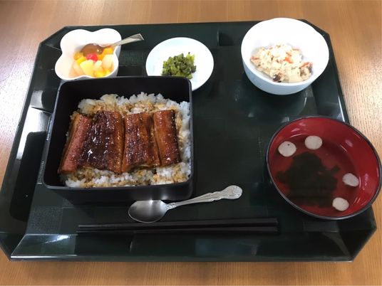 栄養バランス考慮の食事例