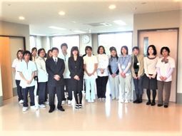 スタッフ集合写真