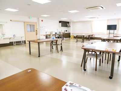 広々とした清潔な食堂