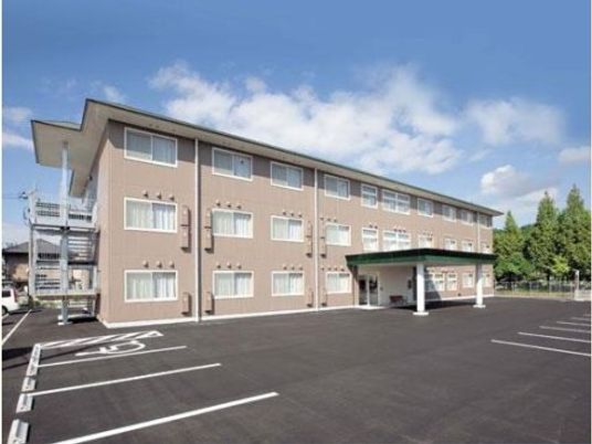 職場になる外観の建物