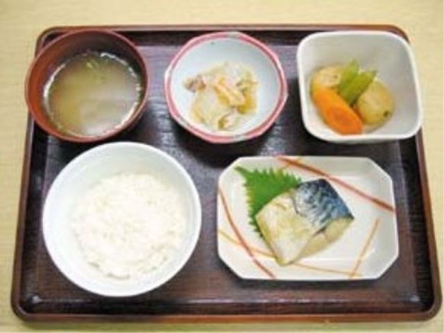 手作り健康和食提供 食堂 栄養満点の手作り和食を提供する仕事です。お食事を通じて笑顔を作り出しませんか。