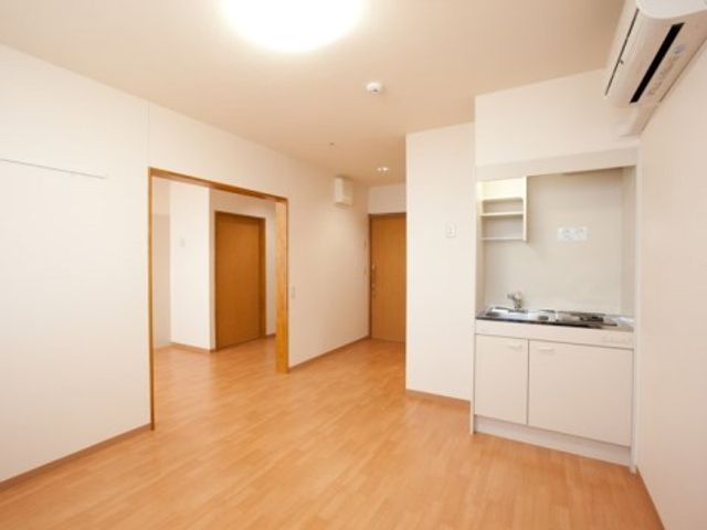きれいな居室の管理 居室 清掃・整理整頓が行き届いた快適な居室を提供できる職場です。