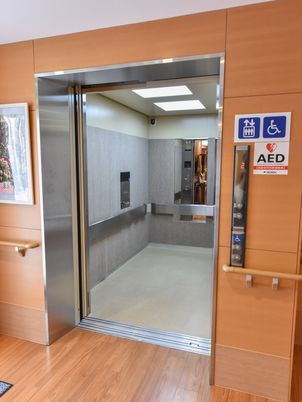 安全なエレベーター設備