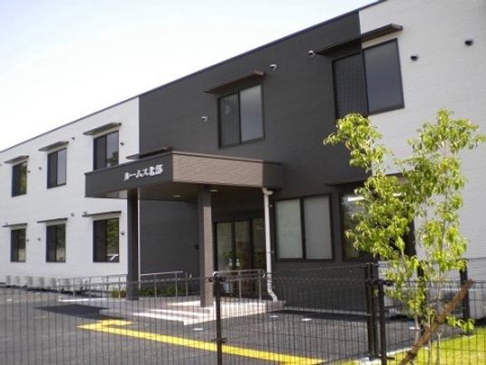 清潔感ある施設外観