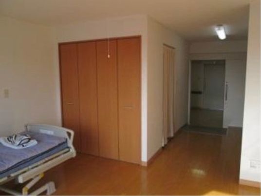 清潔感ある居室内部