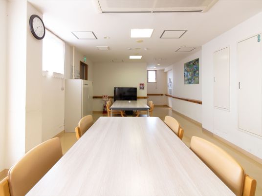 共有ダイニング空間