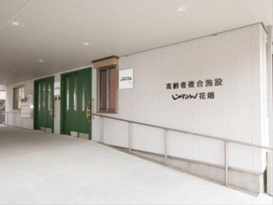 清潔感のある廊下