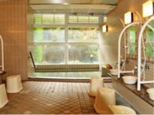 清潔感溢れる浴室