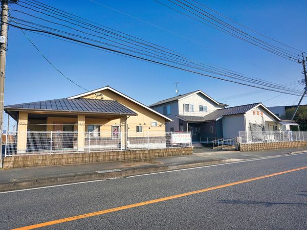 平屋建ての外観