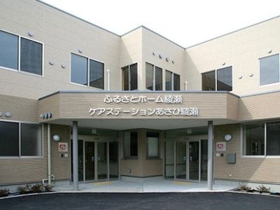 明るく広々としたエントランス