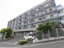 多階建ての外観