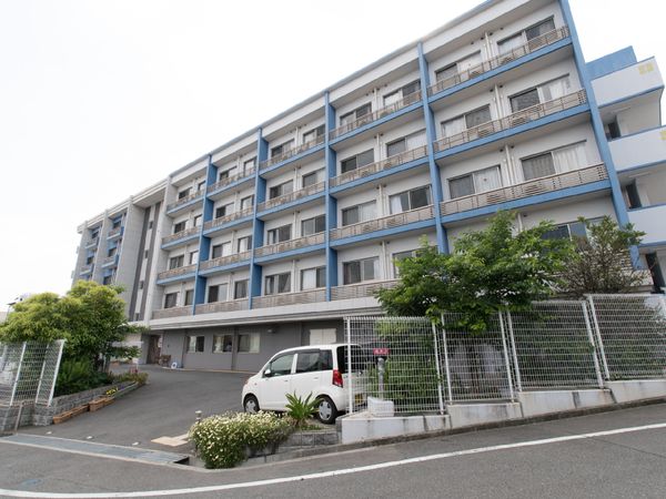 多階建ての外観