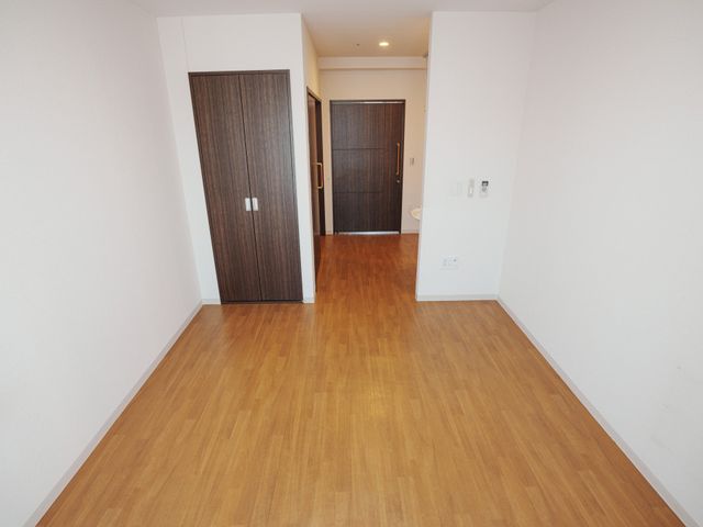 快適な居室の風景 居室 清潔で明るい居室がある職場です。居心地の良さを大切にしています。