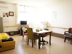 スタッフの作業スペース