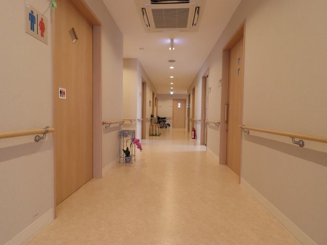 清潔な廊下の風景